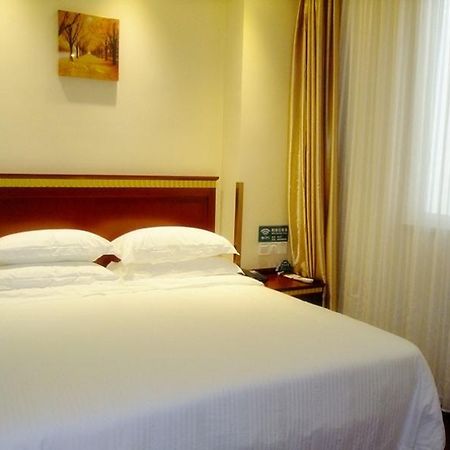 Greentree Inn Guangdong Foshan Longjiang North Fenghua Road Express Hotel Шуньдэ Экстерьер фото