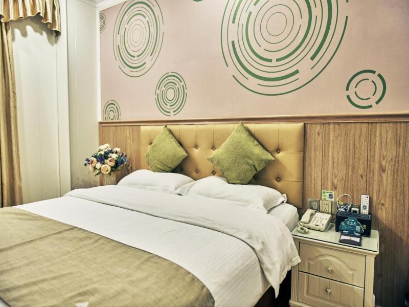 Greentree Inn Guangdong Foshan Longjiang North Fenghua Road Express Hotel Шуньдэ Экстерьер фото