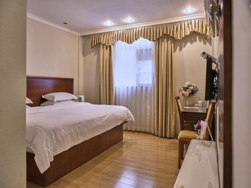 Greentree Inn Guangdong Foshan Longjiang North Fenghua Road Express Hotel Шуньдэ Экстерьер фото