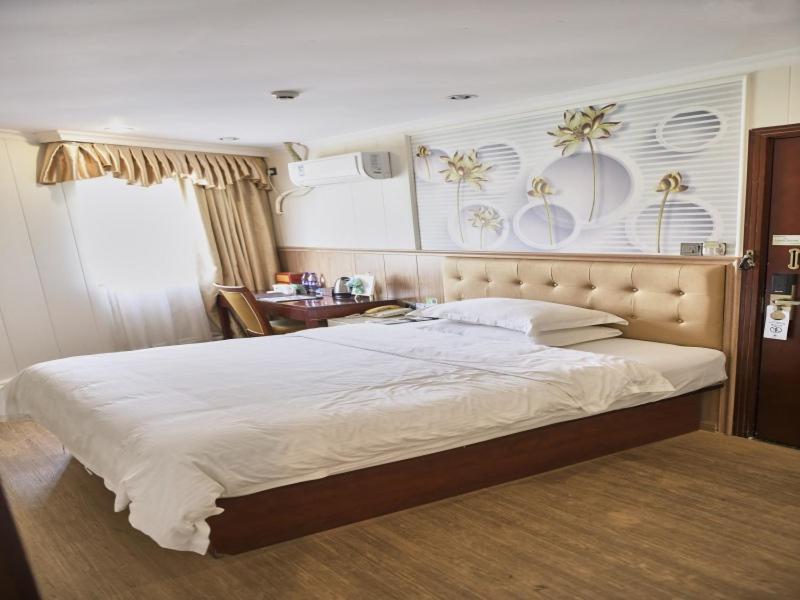 Greentree Inn Guangdong Foshan Longjiang North Fenghua Road Express Hotel Шуньдэ Экстерьер фото