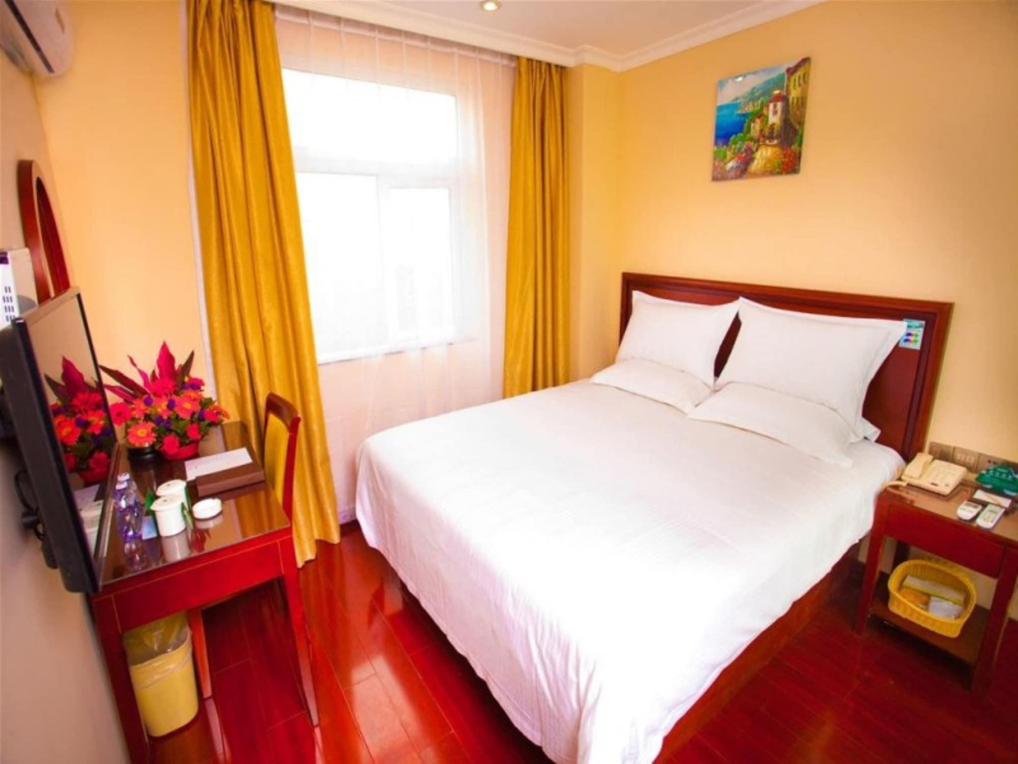 Greentree Inn Guangdong Foshan Longjiang North Fenghua Road Express Hotel Шуньдэ Экстерьер фото