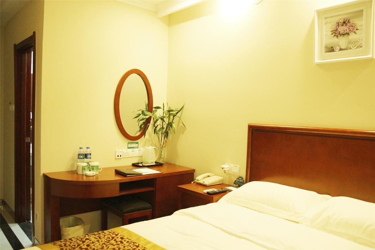 Greentree Inn Guangdong Foshan Longjiang North Fenghua Road Express Hotel Шуньдэ Экстерьер фото