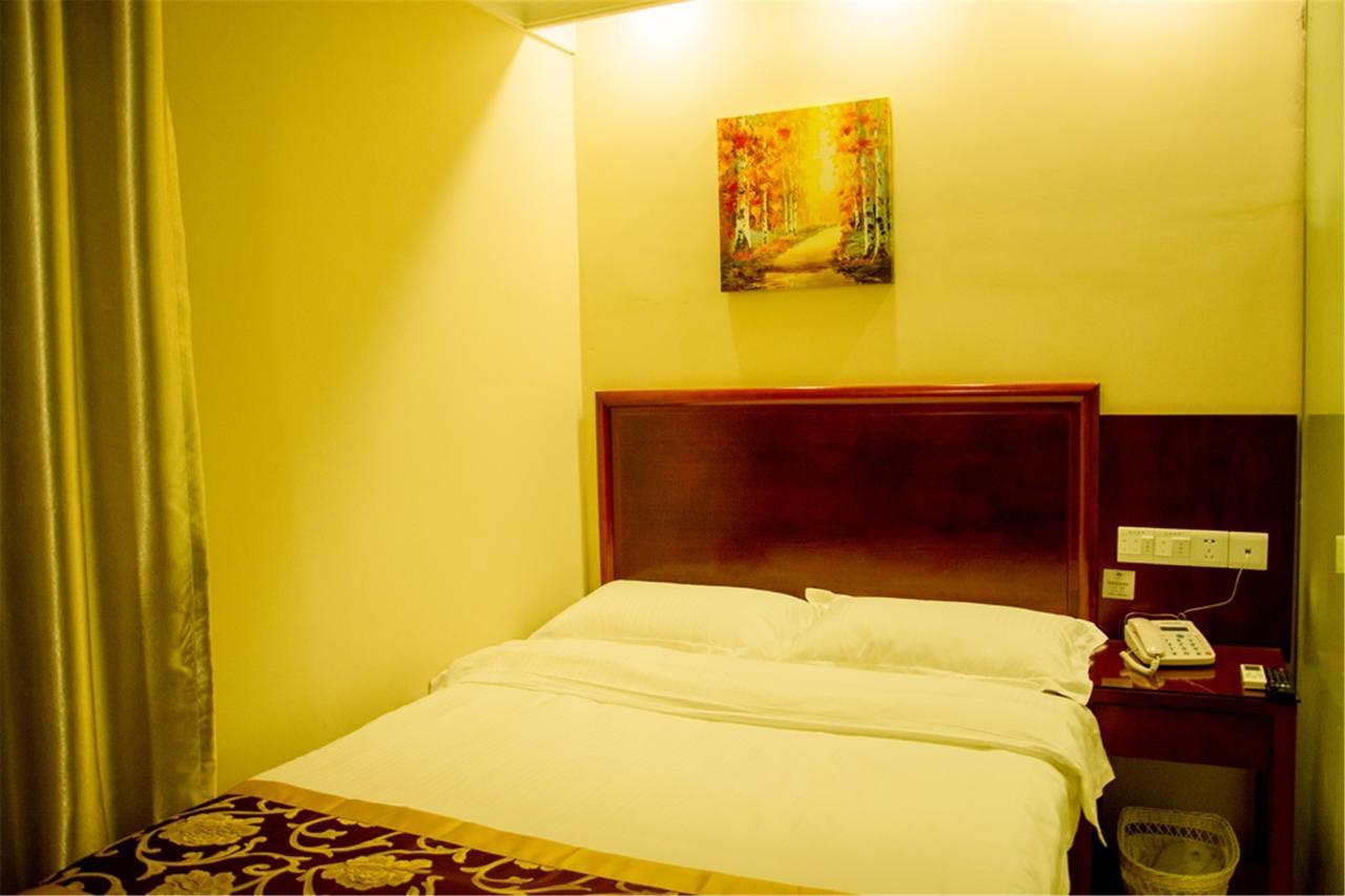 Greentree Inn Guangdong Foshan Longjiang North Fenghua Road Express Hotel Шуньдэ Экстерьер фото